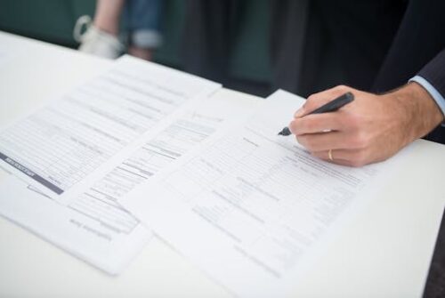Beyond the Policy: Weaving Insurance Seamlessly into Your Customer Experience